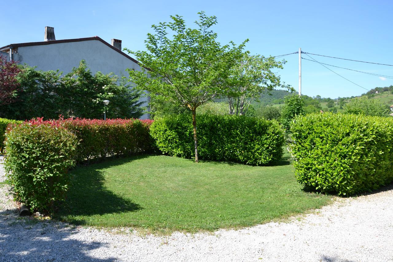 מלון Roquefeuil Camping La Mare Aux Fees מראה חיצוני תמונה