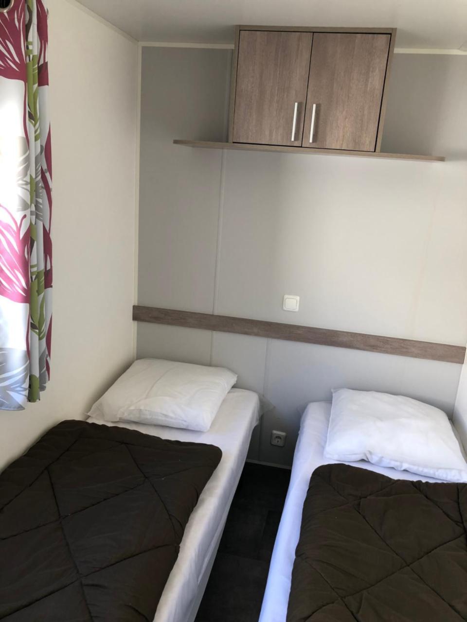 מלון Roquefeuil Camping La Mare Aux Fees מראה חיצוני תמונה