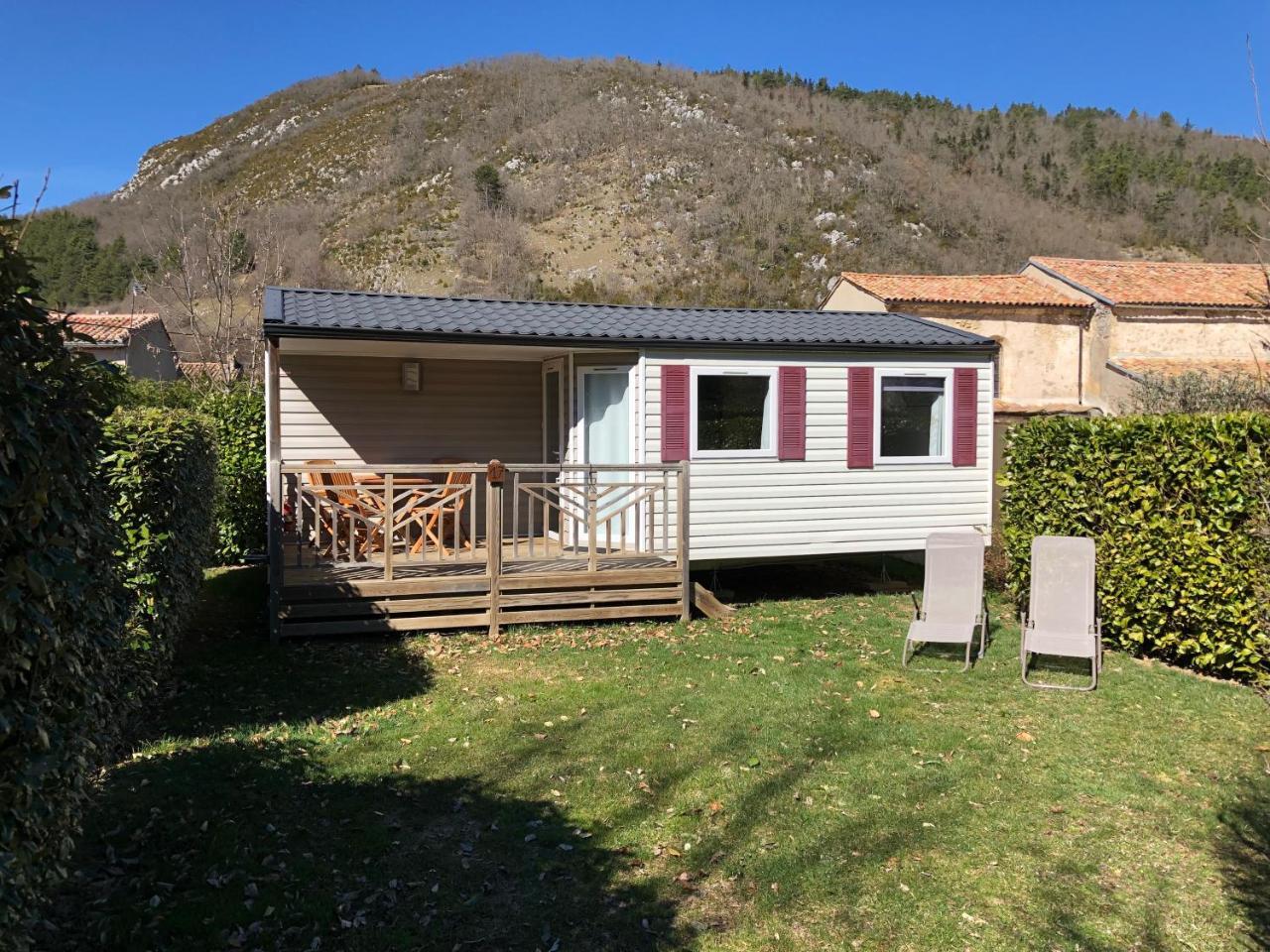 מלון Roquefeuil Camping La Mare Aux Fees מראה חיצוני תמונה